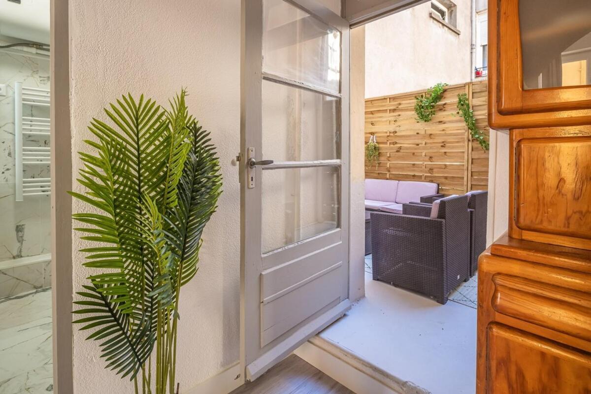 נרבון Le Convivial ~ Climatisation ~ Terrasse ~ Halles מראה חיצוני תמונה